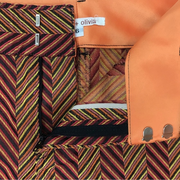 ALICE + OLIVIA 🧡 chevron retro mini skirt - Picture 7 of 16